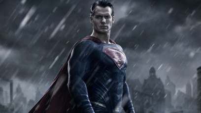 Henry Cavill talks ‘Batman v Superman’ and the ‘Justice League’ script (video)