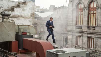 New ‘Spectre’ photos show James Bond in action