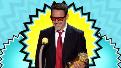 The Avengers take a knee as Robert Downey Jr. accepts the MTV Generation Award (video)