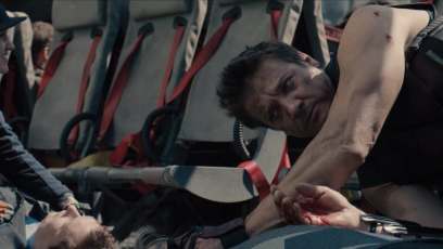 Hawkeye tries to kill Quicksilver in ‘Avengers: Age of Ultron’ gag reel clip (video)