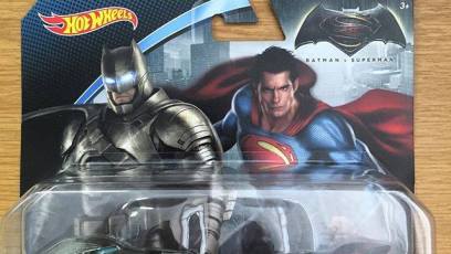 New ‘Batman v Superman’ promo art featuring Batman, Superman, and Wonder Woman