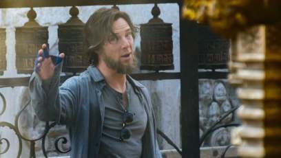 ‘Doctor Strange’ set video shows Benedict Cumberbatch in action