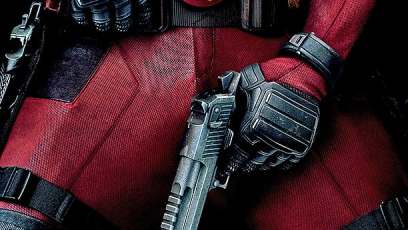 Say hello to Ryan Reynolds and his little friend in this new ‘Deadpool’ poster