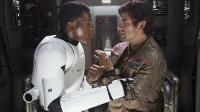 ‘Star Wars: The Force Awakens’ crosses $2 billion worldwide