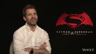 Zack Snyder looks absolutely crushed by poor ‘Batman v Superman’ reviews (video)