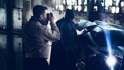 Go behind-the-scenes of the first Batman photo from ‘Batman v Superman’
