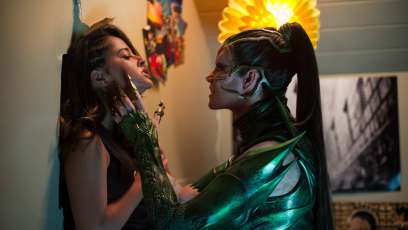 Elizabeth Banks to play villain in ‘Power Rangers’ movie