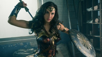 Gal Gadot will have a new “battle gear” costume in ‘Wonder Woman 2’