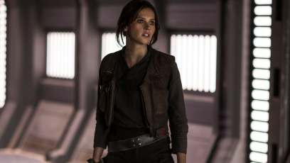 Check out 48 hi-res images from ‘Rogue One: A Star Wars Story’