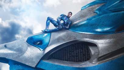 5 new ‘Power Rangers’ posters, first footage to premiere at NYCC