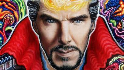 Cool new ‘Doctor Strange’ blacklight posters for AMC Stubs members