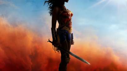 ‘Wonder Woman’ banner goes up at New York Comic-Con