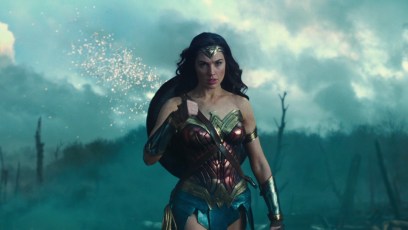 Batman News #25: Wonder Woman soars while creative differences stall The Flash
