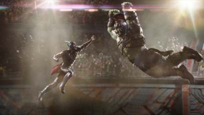 ‘Thor: Ragnarok’ moves past $700M worldwide