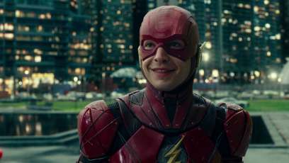 Ezra Miller describes a Flash deleted scene from ‘Justice League’