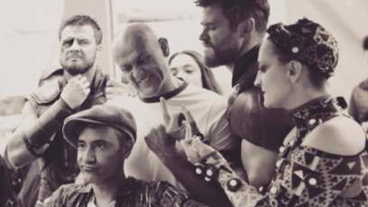 Taika Waititi savagely disrespected by ‘Thor: Ragnarok’ cast in BTS photo