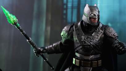 Zack Snyder says Batman’s spear in ‘Batman v Superman’ was a Jesus metaphor