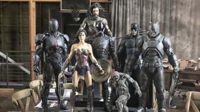 Zack Snyder shares unused ‘Batman v Superman’ costume designs