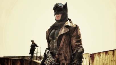 Zack Snyder shares new photo of Knightmare Batman from ‘Batman v Superman’