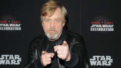 Mark Hamill asks ‘Star Wars’ fans to lobby for Carrie Fisher star