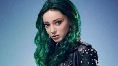‘The Gifted’ season 2: Emma Dumont on Polaris becoming Magneto’s heir, a mutant mother