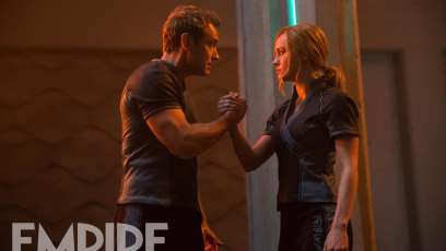 Brie Larson and Jude Law Appear in New ‘Captain Marvel’ Image